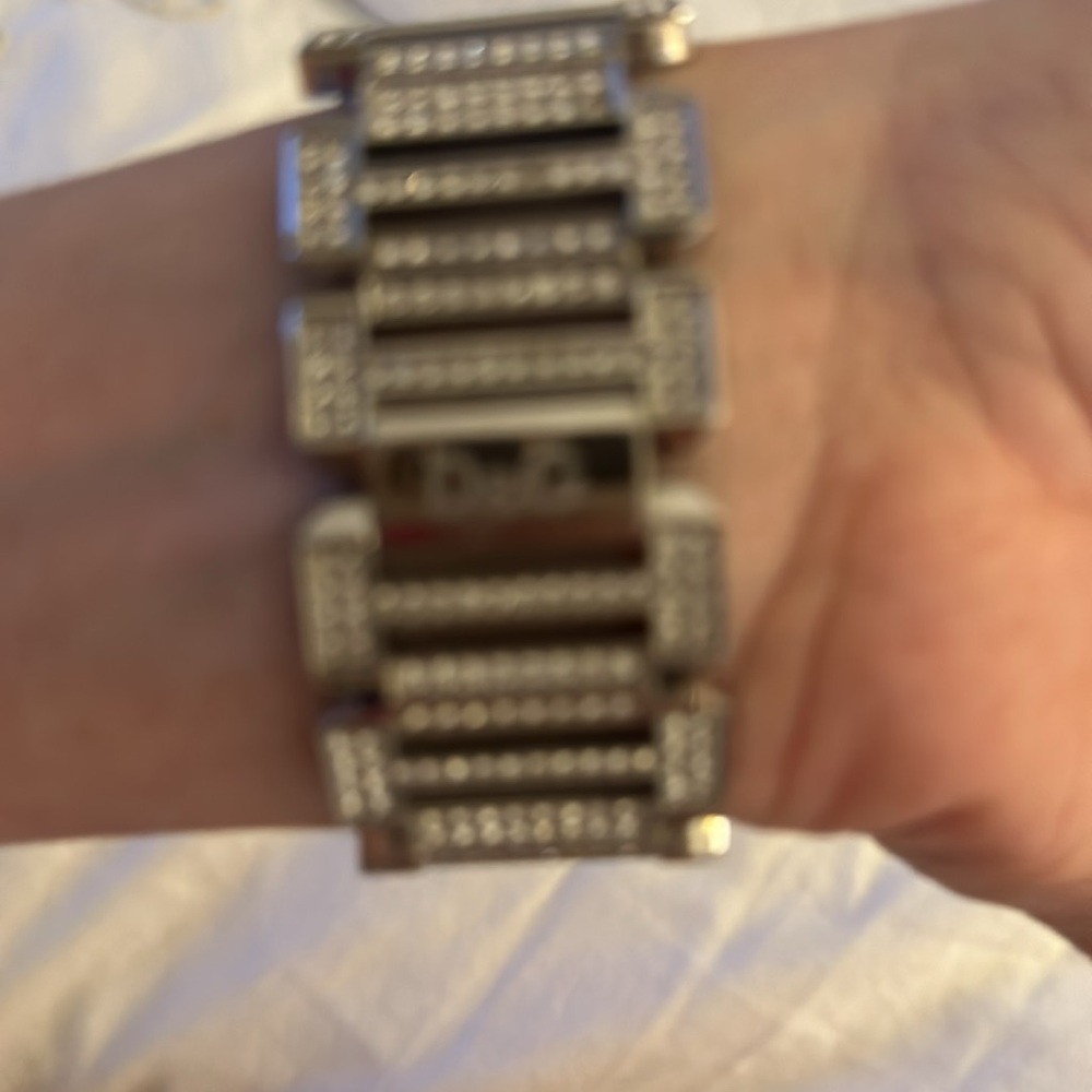 Watch - Picture 6 of 6